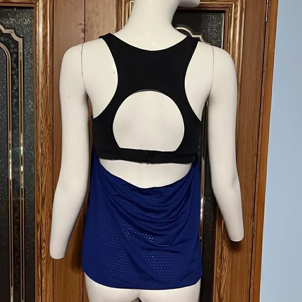 Athleta Running Top  - Picture 3 of 5